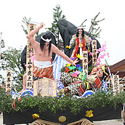 土崎神明社祭の曳山写真ギャラリー