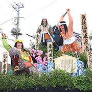 土崎神明社祭の曳山写真ギャラリー