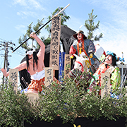 土崎神明社祭の曳山写真ギャラリー
