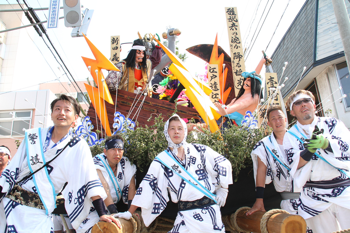 土崎神明社祭の曳山写真ギャラリー